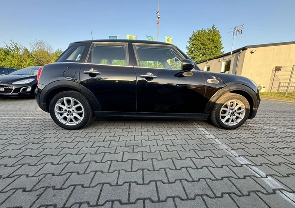 MINI Cooper cena 55555 przebieg: 66666, rok produkcji 2016 z Sosnowiec małe 466